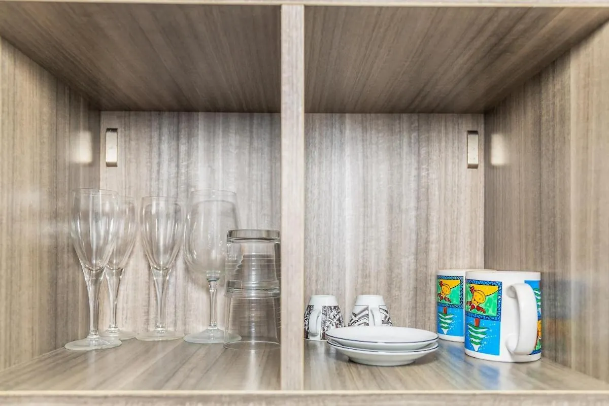 5 Min To Metro - Independent - Quiet - Privacy Apartment Milan
